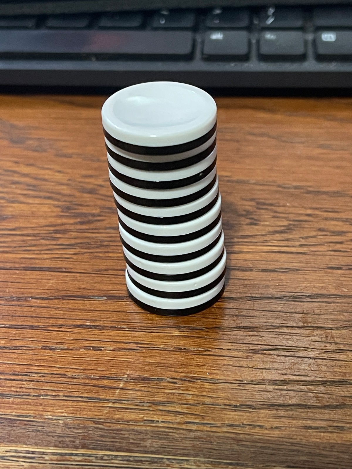 2002 Othello (Mattel) Replacement Game Pieces lot of (10)
