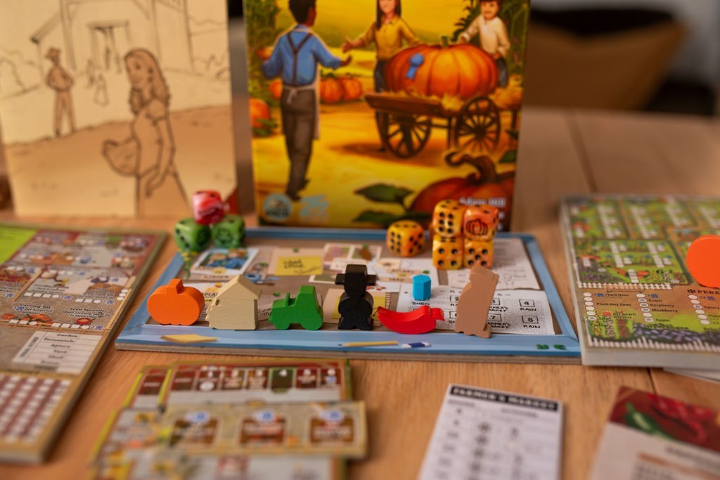 Three Sisters : Harvest Edition Roll & Write Board Game – 25th Century Games
