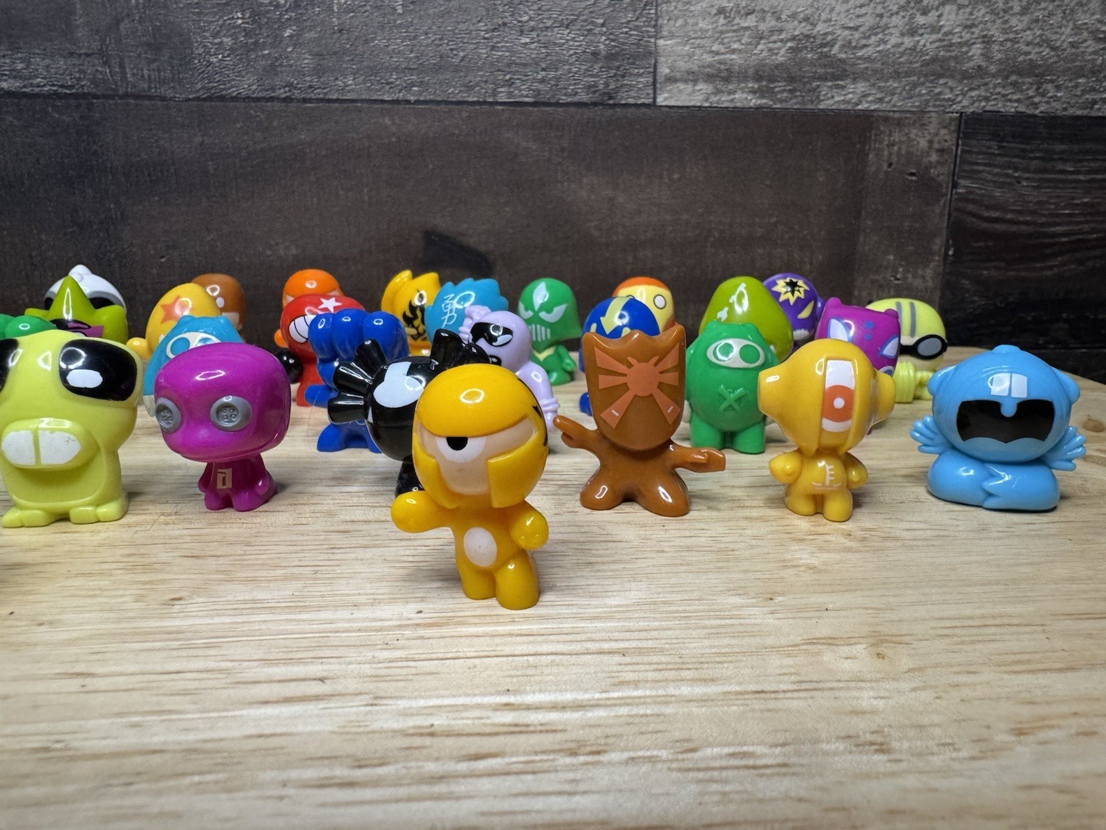 Gogos Crazy Bones Assorted Lot of 40 New Out of Package
