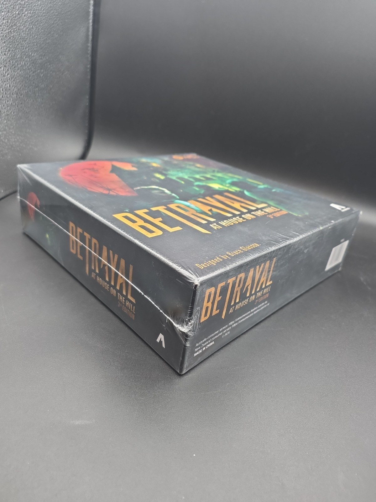 BETRAYAL AT HOUSE ON THE HILL 3rd Ed Avalon Hill Board Game STILL FACTORY SEALED