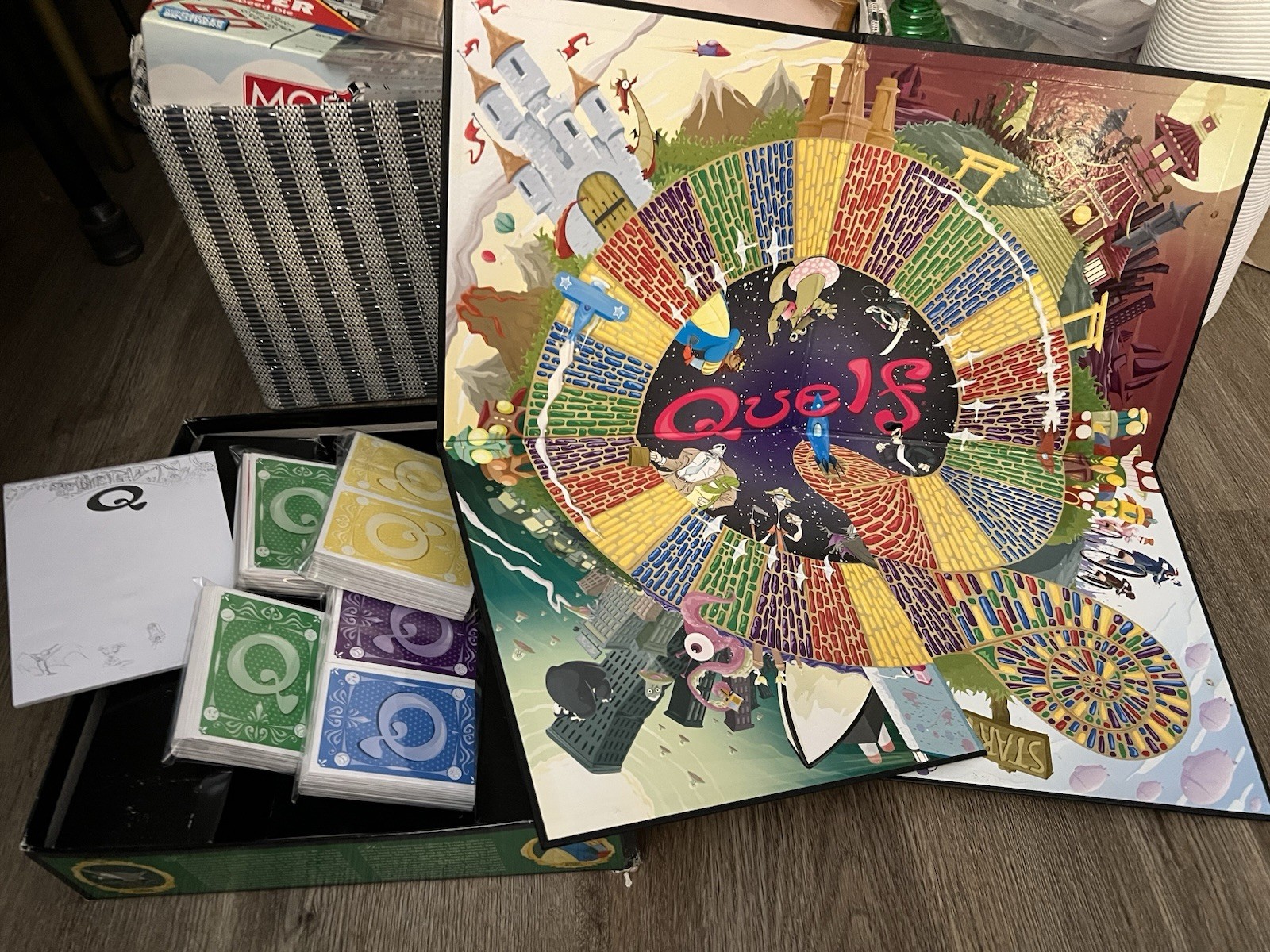 Classic Board Games Bundle 7 Lot Vintage Monopoly Trivial Pursuit Jenga Taboo
