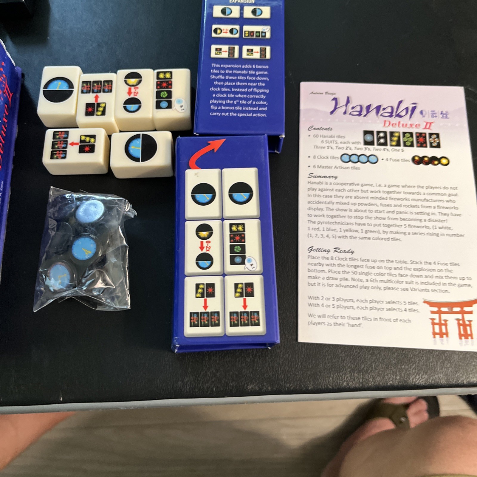 Not complete Hanabi game **for parts**