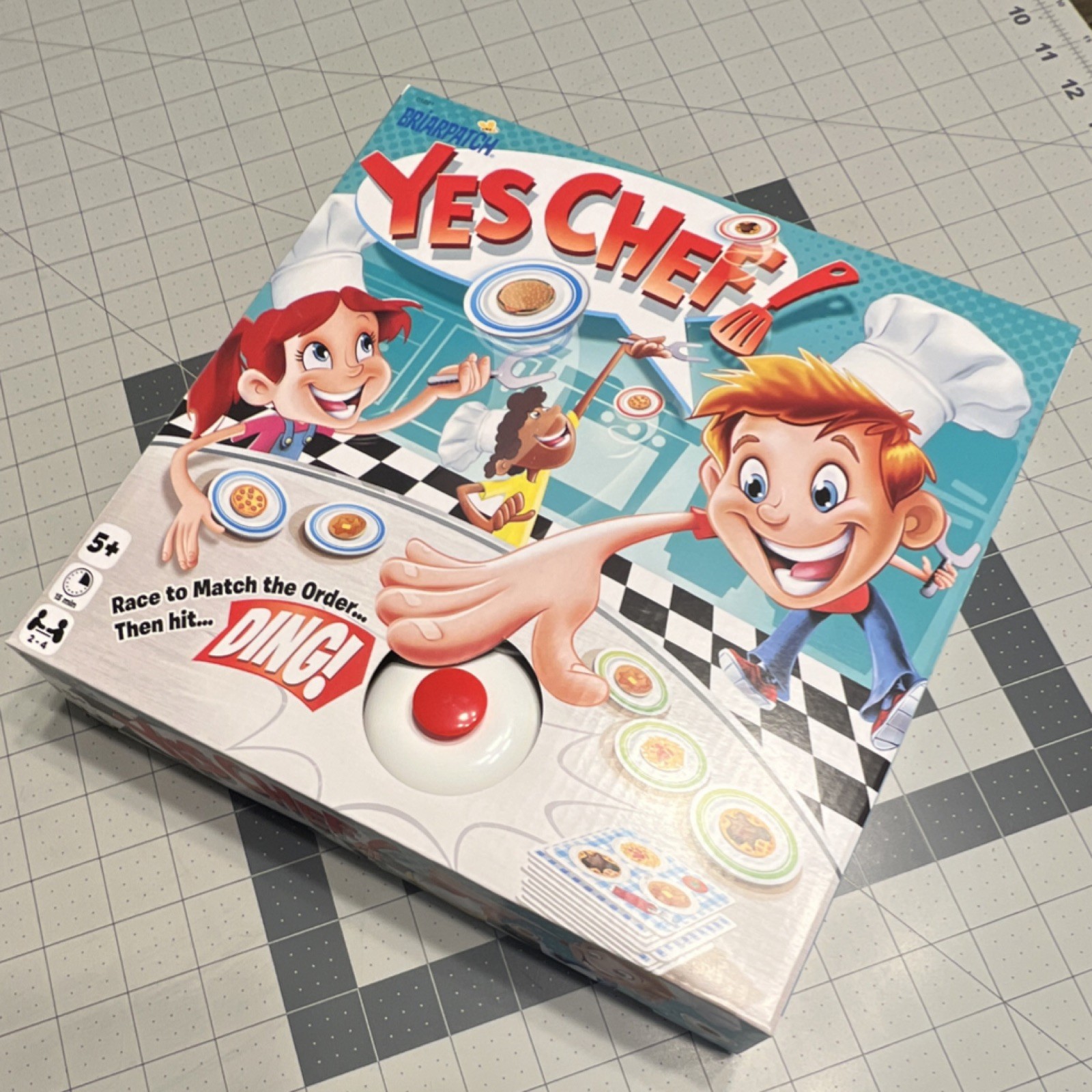 “Yes Chef!” Cooking Board Game With Bell Feature NEW ! By Briarpatch.