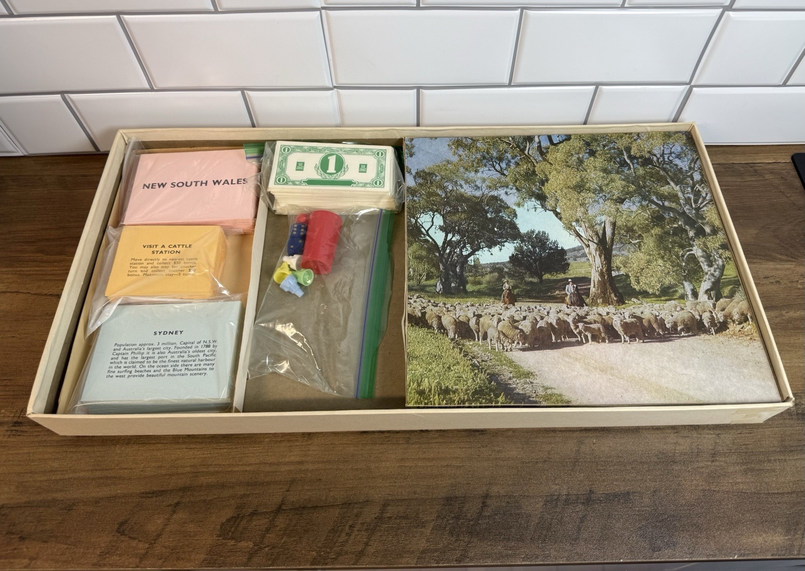 RARE John Sands Discover Australia Board Game 1974 99% Complete