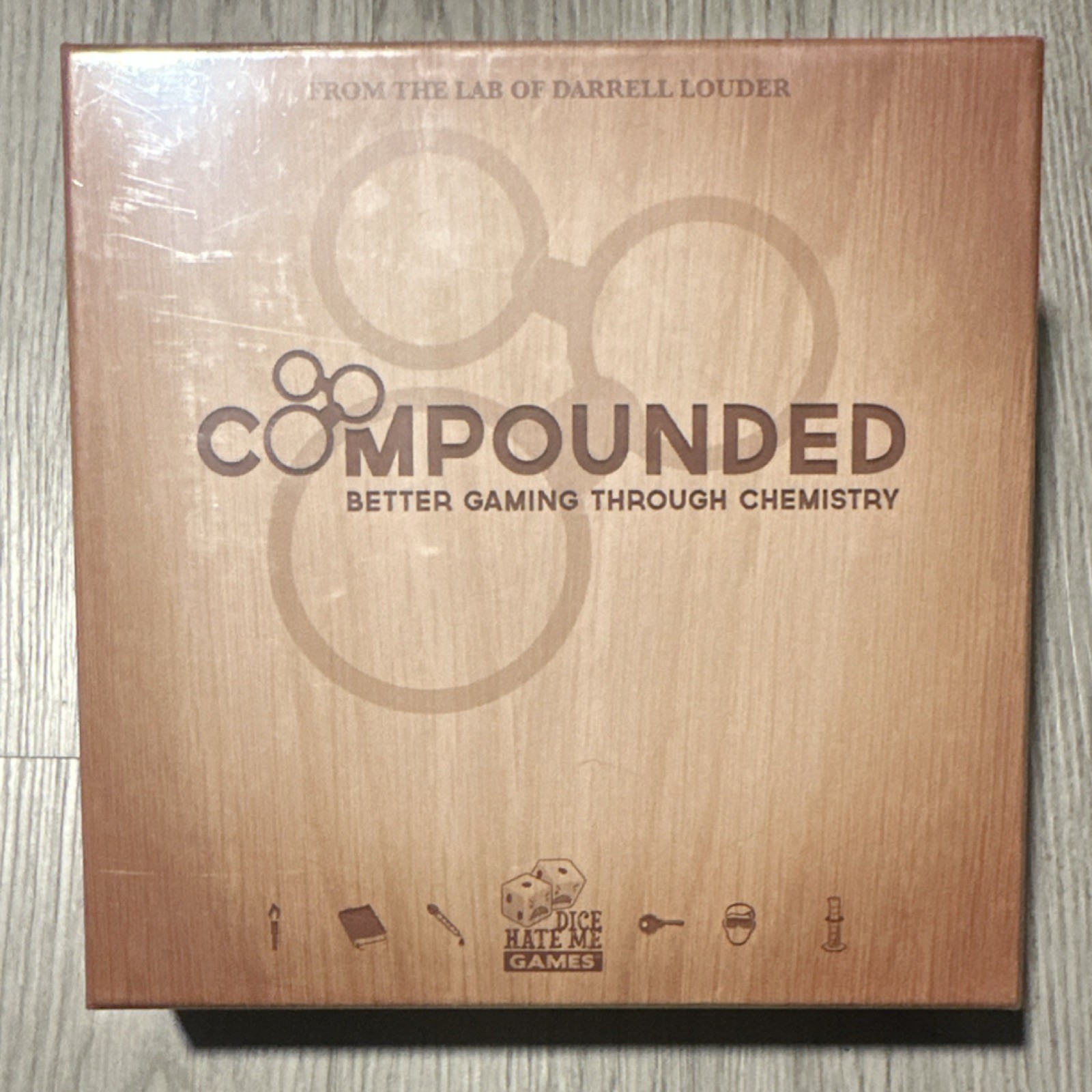 Greater Than Games Compounded Board Game Science Theme 2015 2-5 Players Ages 13+