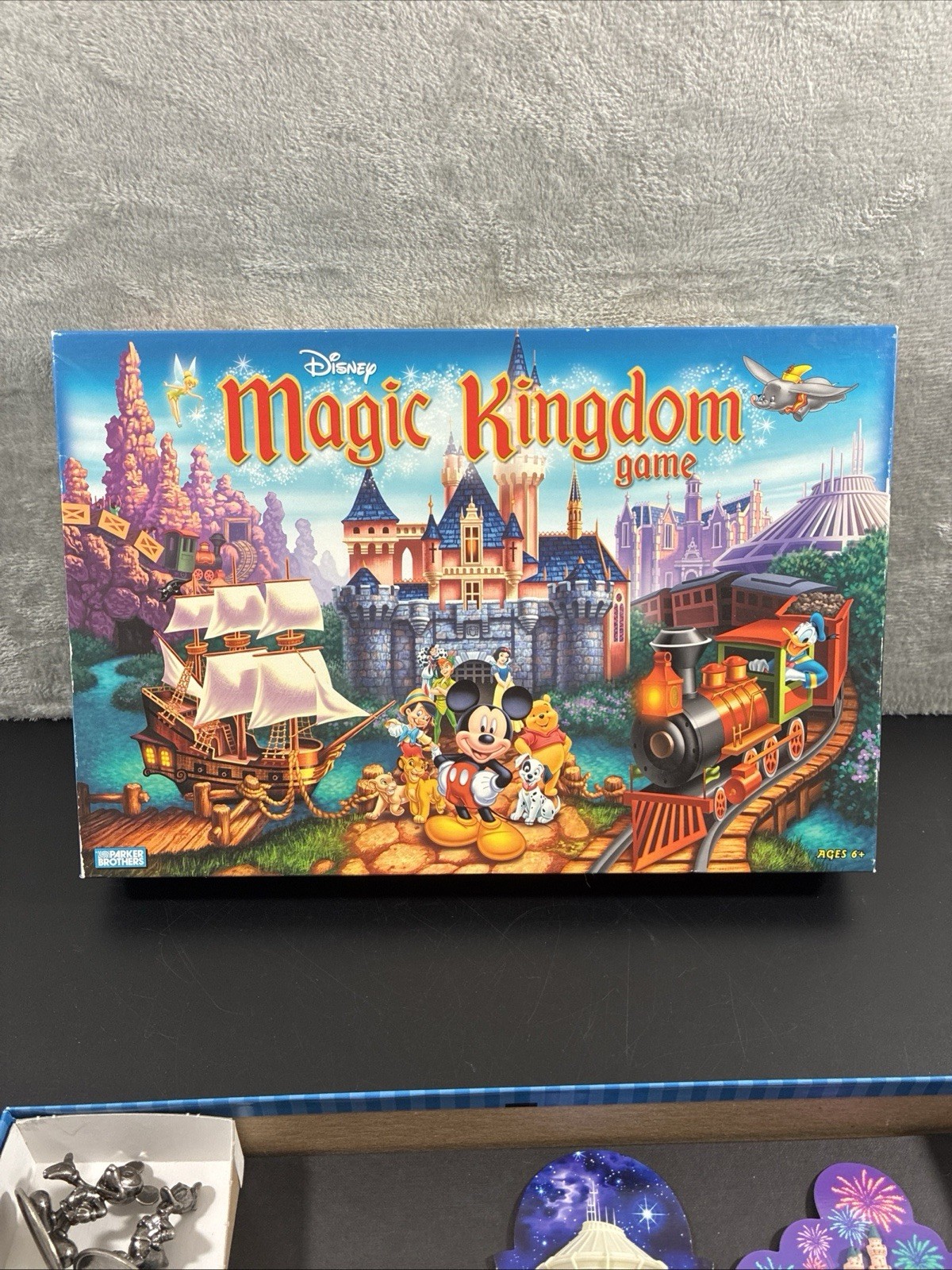 Disney Magic Kingdom Theme Park Board Game Parker Brothers Complete 2004