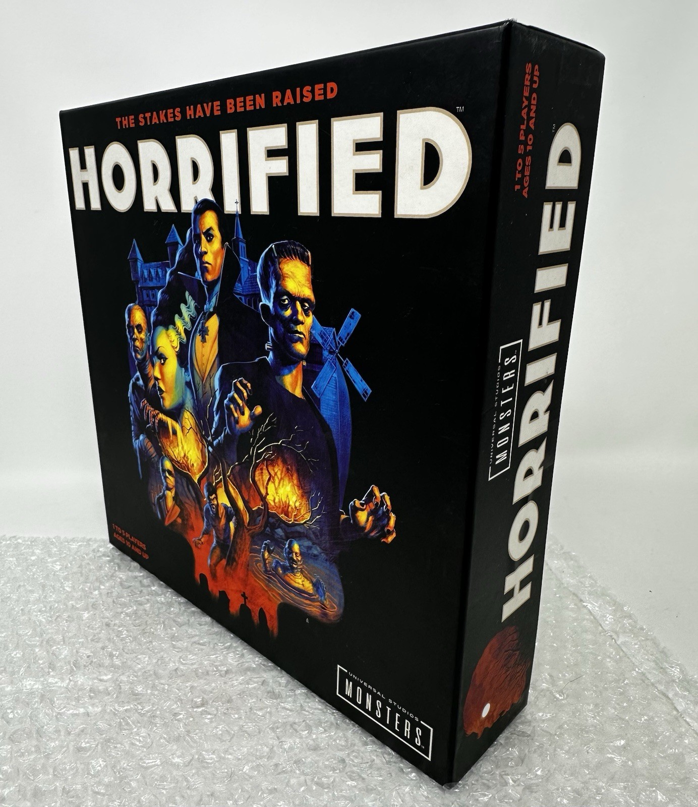 NEW Ravensburger HORRIFIED UNIVERSAL MONSTERS Studios Strategy Board GAME SEALED