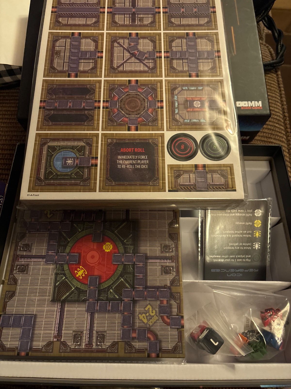No Escape Board Game OOMM Jonathan Thwaites Strategy Maze Building