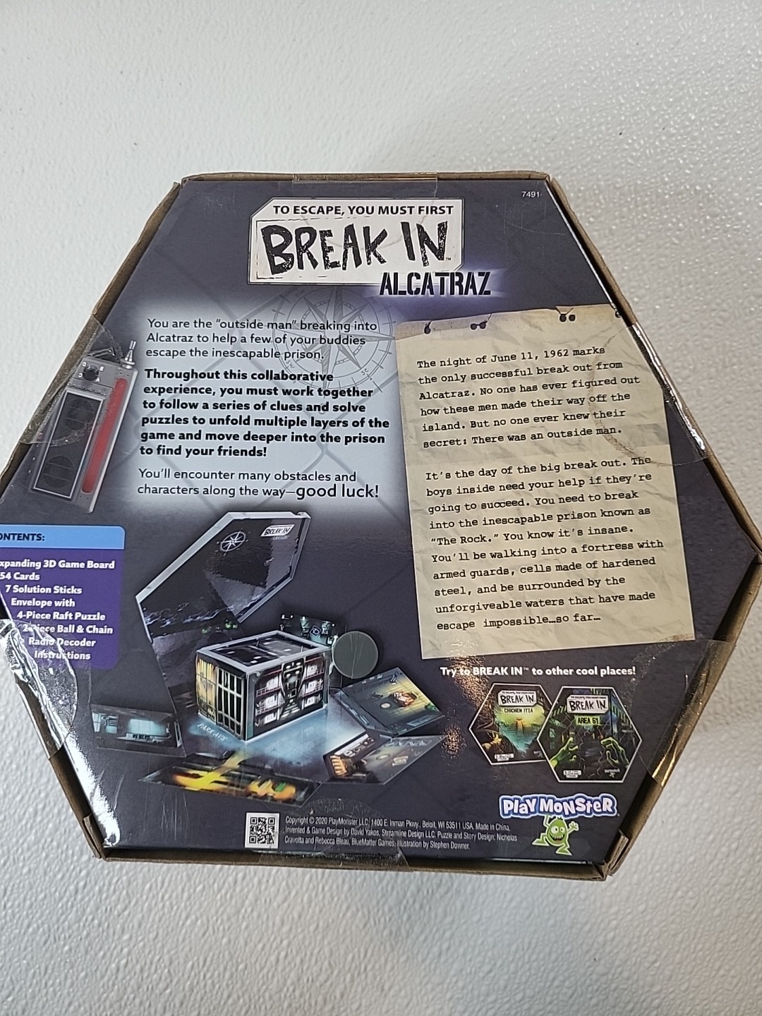Break In Alcatraz Board Game Family Game Escape Room Game NEW A46