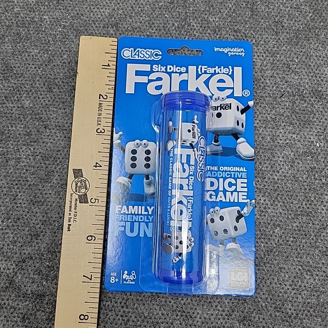 CLASSIC SIX DICE FARKEL FARKLE DICE GAME NEW IN PACKAGE