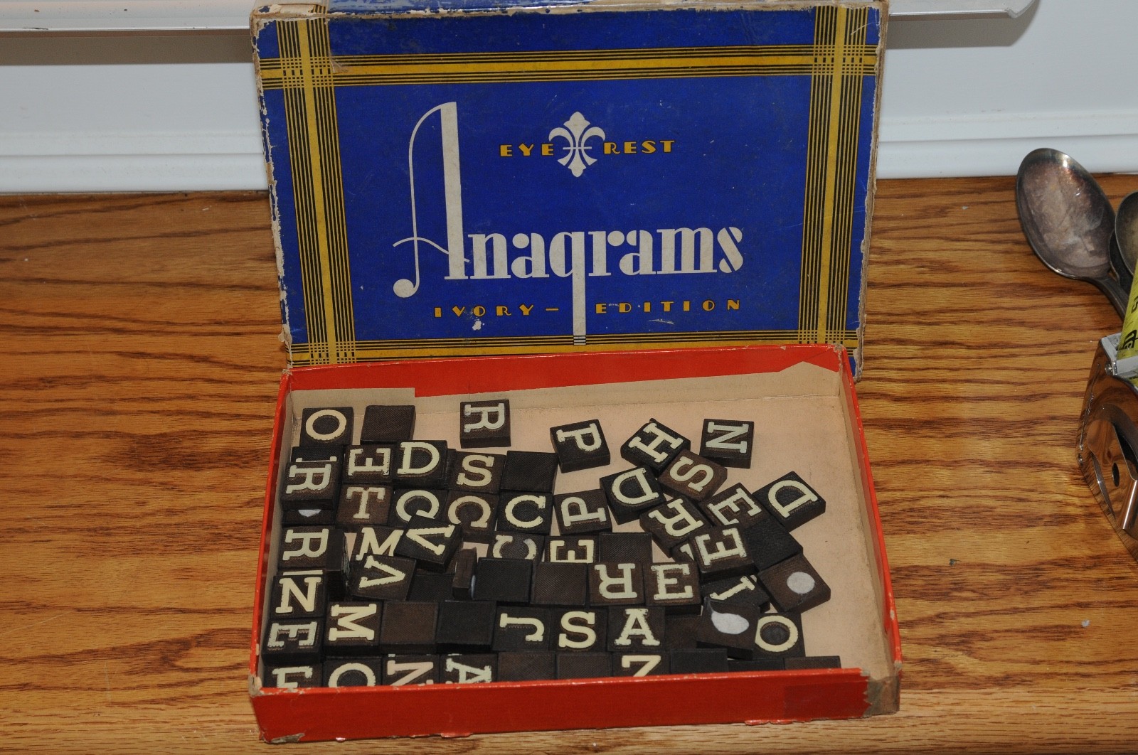 Vintage Anagrams Eye-Rest Ebony Edition Box And Tiles Games Traditional Game Old