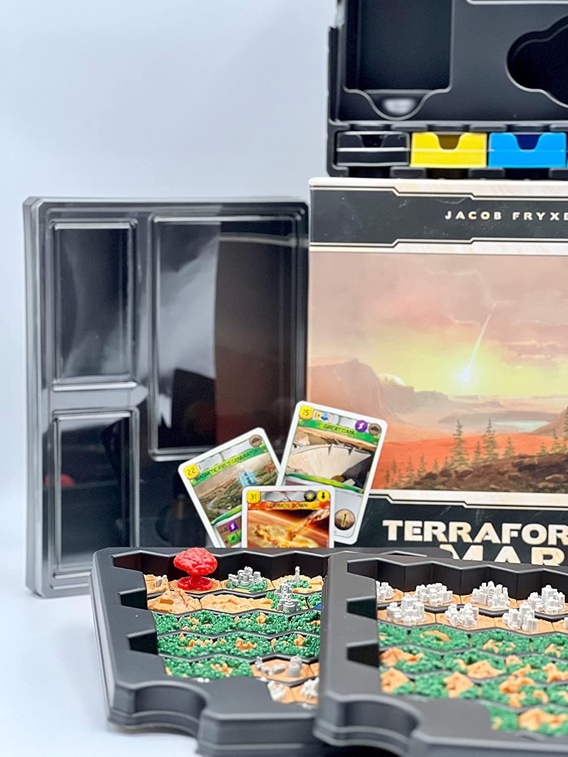 Terraforming Mars Big Box – 90+ Tiles, Markers & Storage for Strategy Games