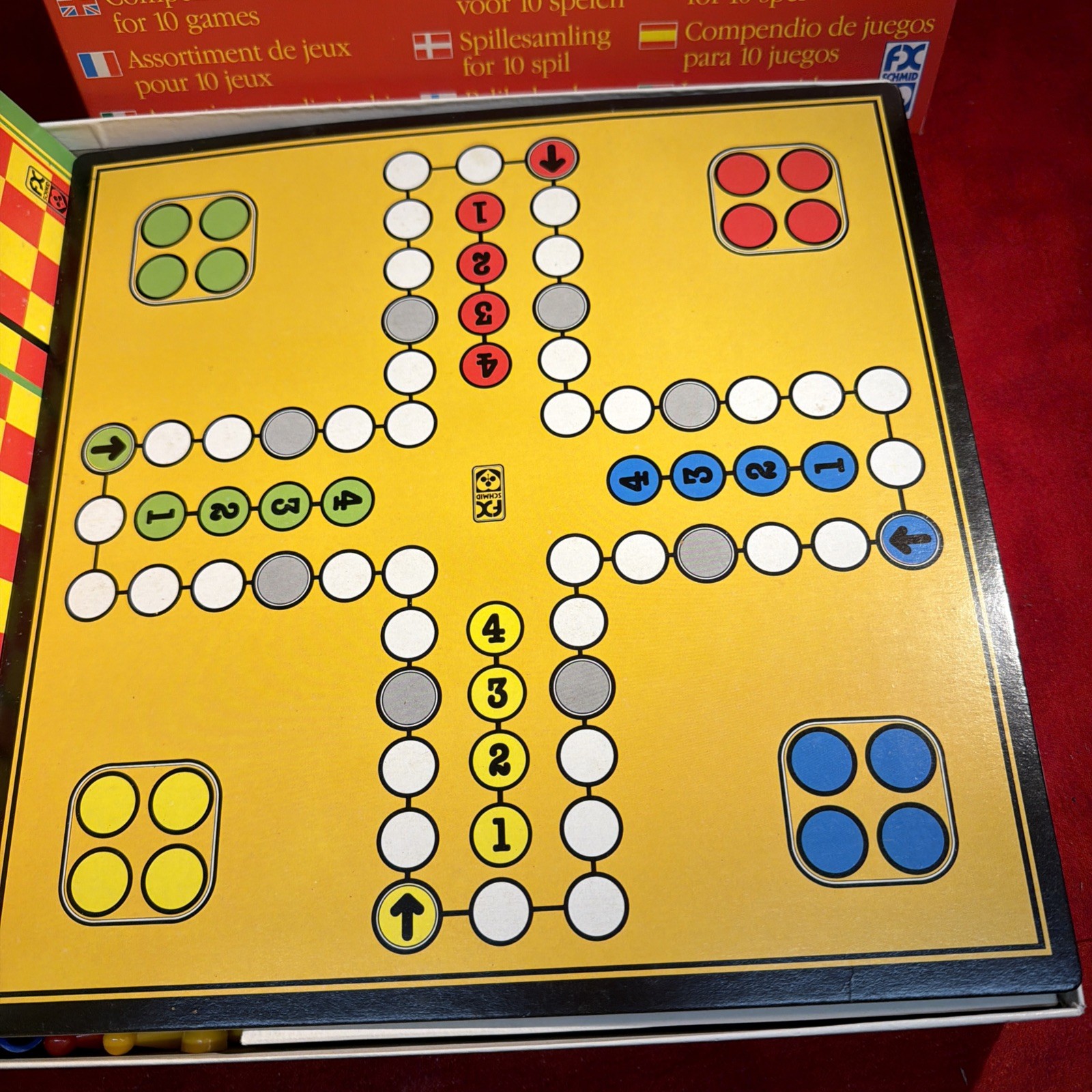 VINTAGE SCHMIDT SPIELE 10-GAMEBOARD SET