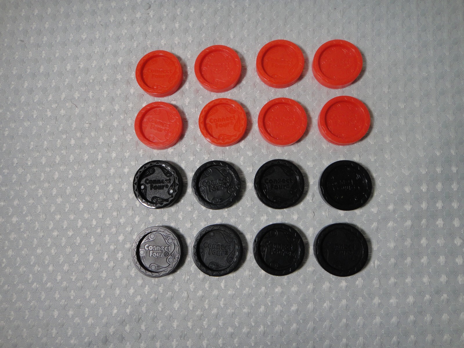 Connect 4 Four Replacement Pieces Checkers Lot 16 Red & Black Modern Type