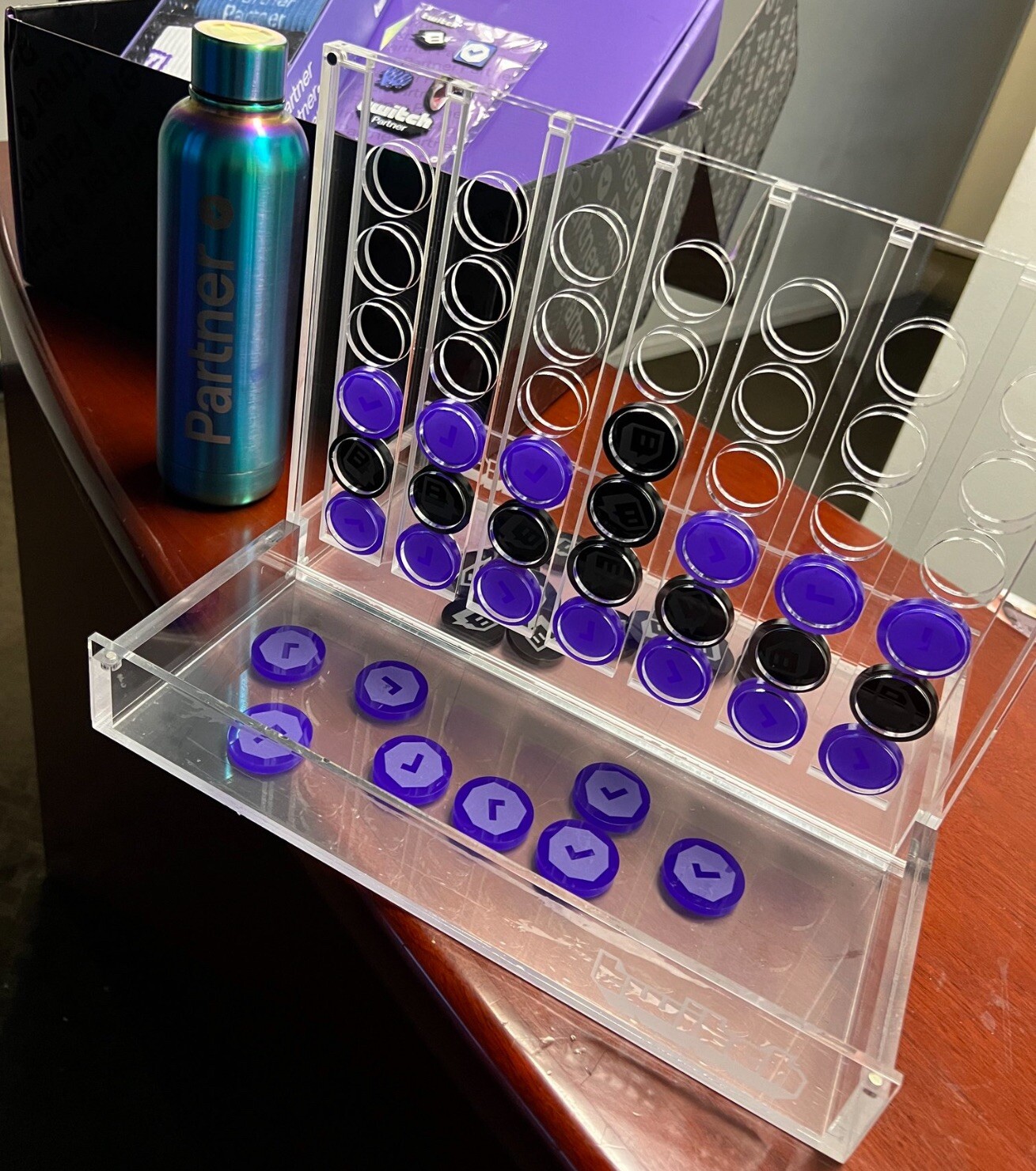 TWITCH Branded Connect Four In A Row Game Lucite & Acrylic Brand New No Box