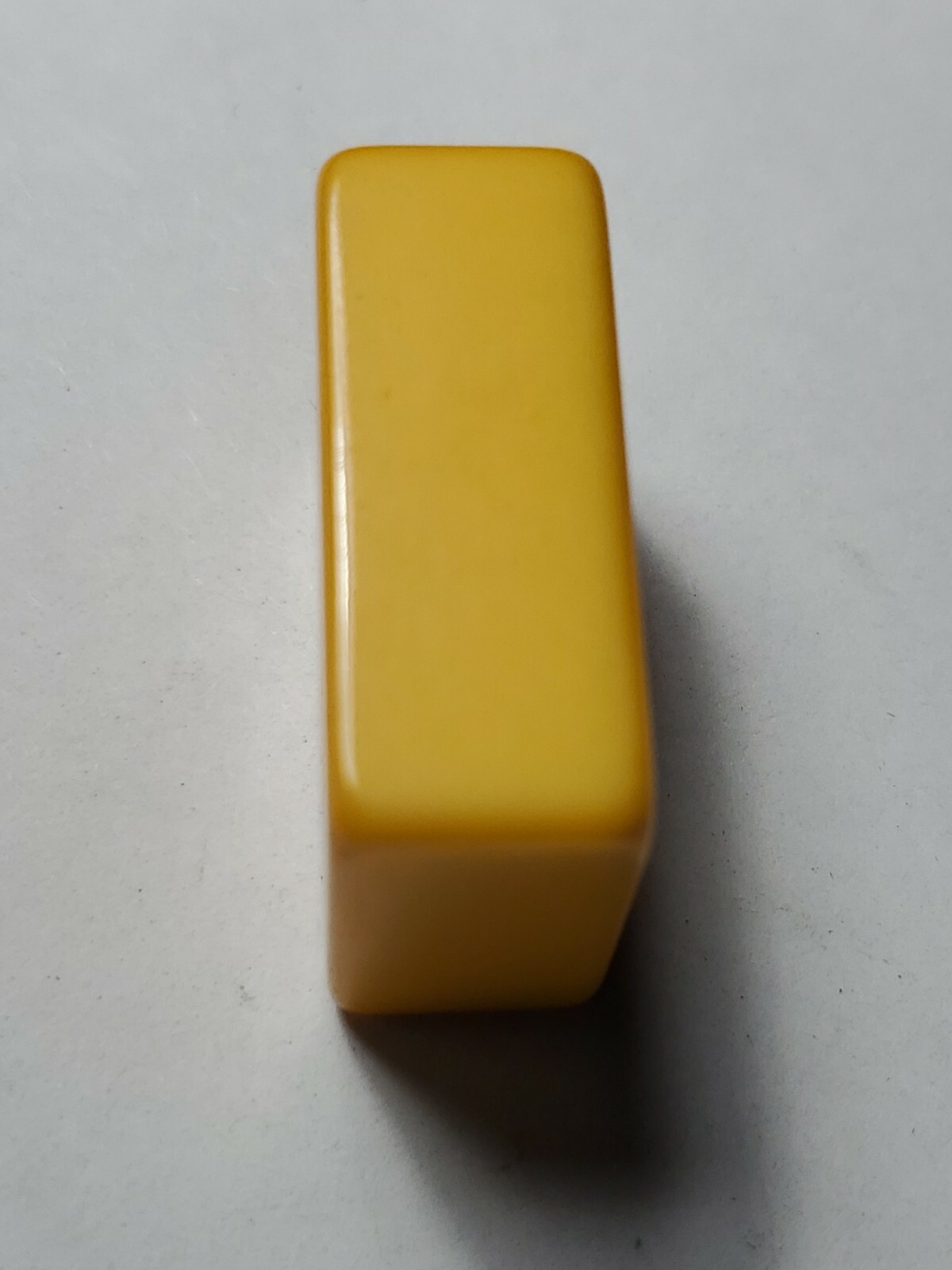VINTAGE MAH JONG TILES CHINESE BAKELITE 1 1/4″ tall 7/8″ wide 1/2″ thick