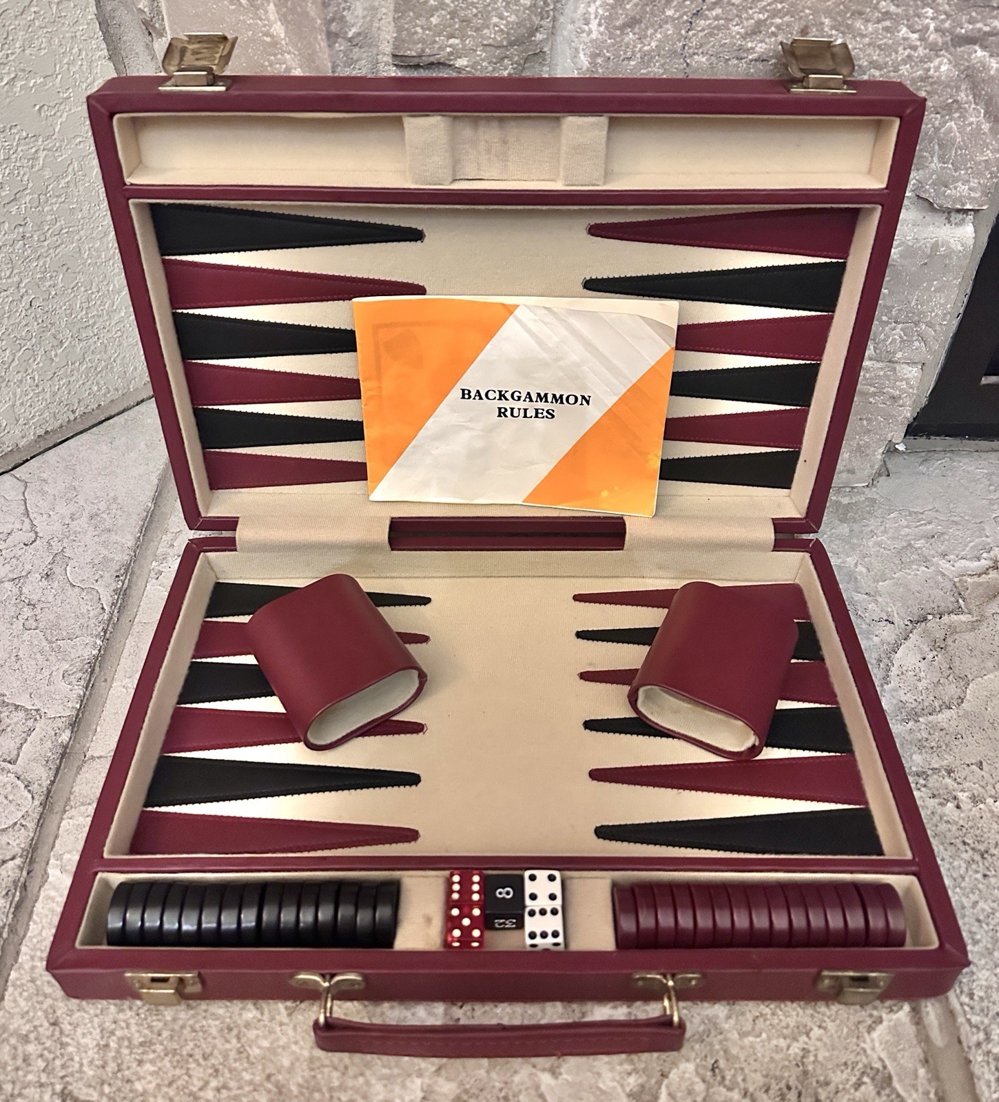 Vintage Backgammon Complete Set Black Crimson-Red Chips 20×15” Folding Board