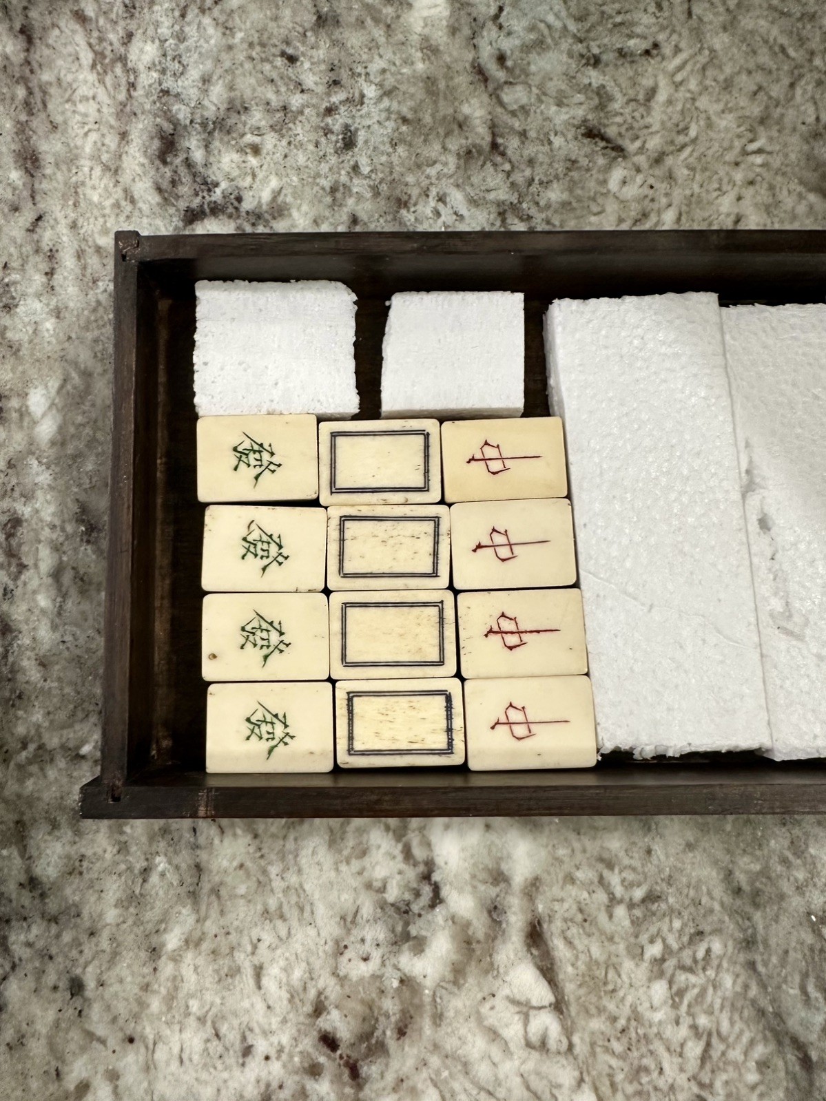 Antique Chinese Mahjong 5 Drawer Wood Box Set Bamboo Bone Mah-Jongg 144 pieces.