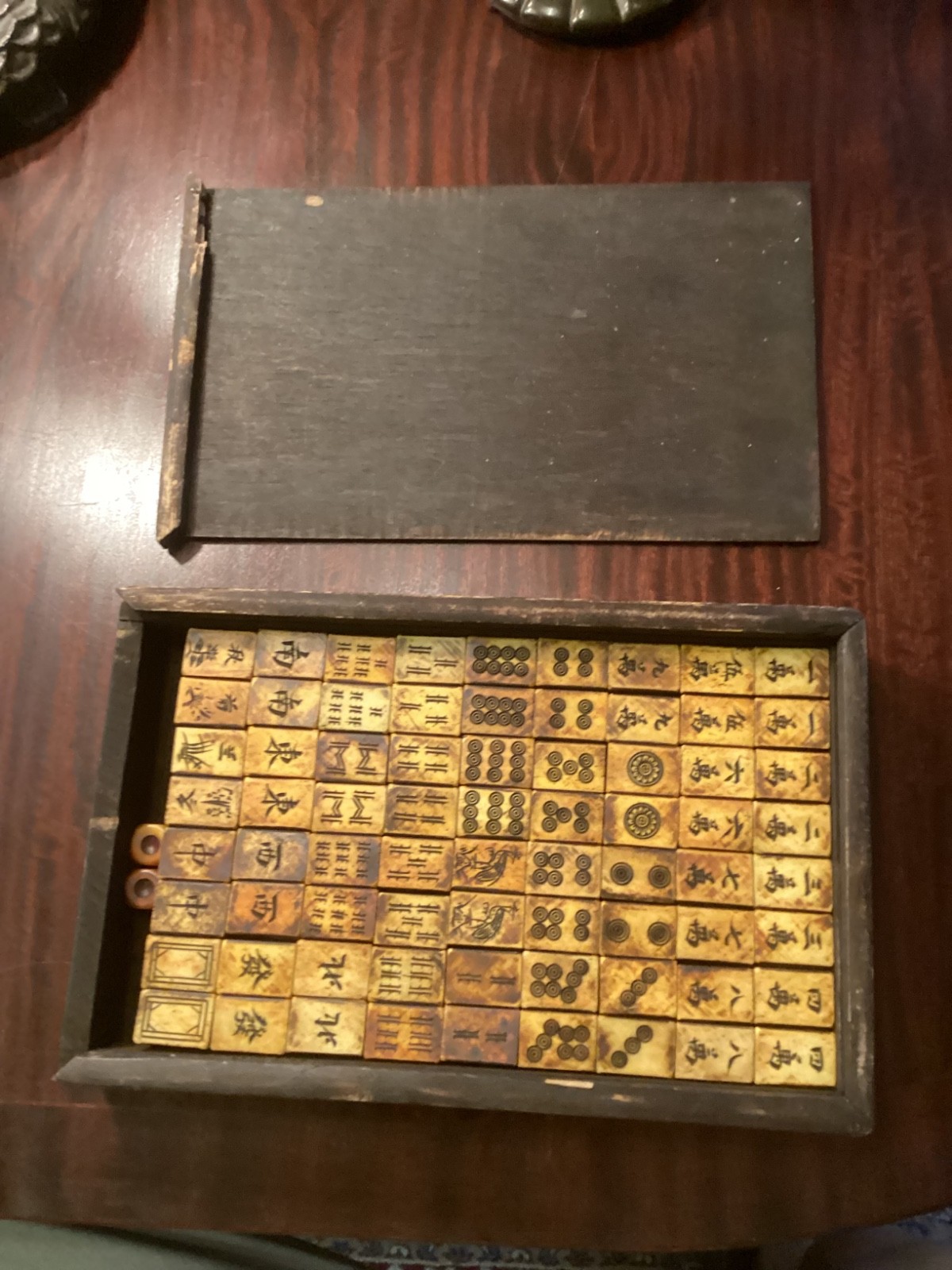 Antique 1920s Folk Art Mah Jong Set Hand Carved Bone & Bomboo Dovetail Pieces