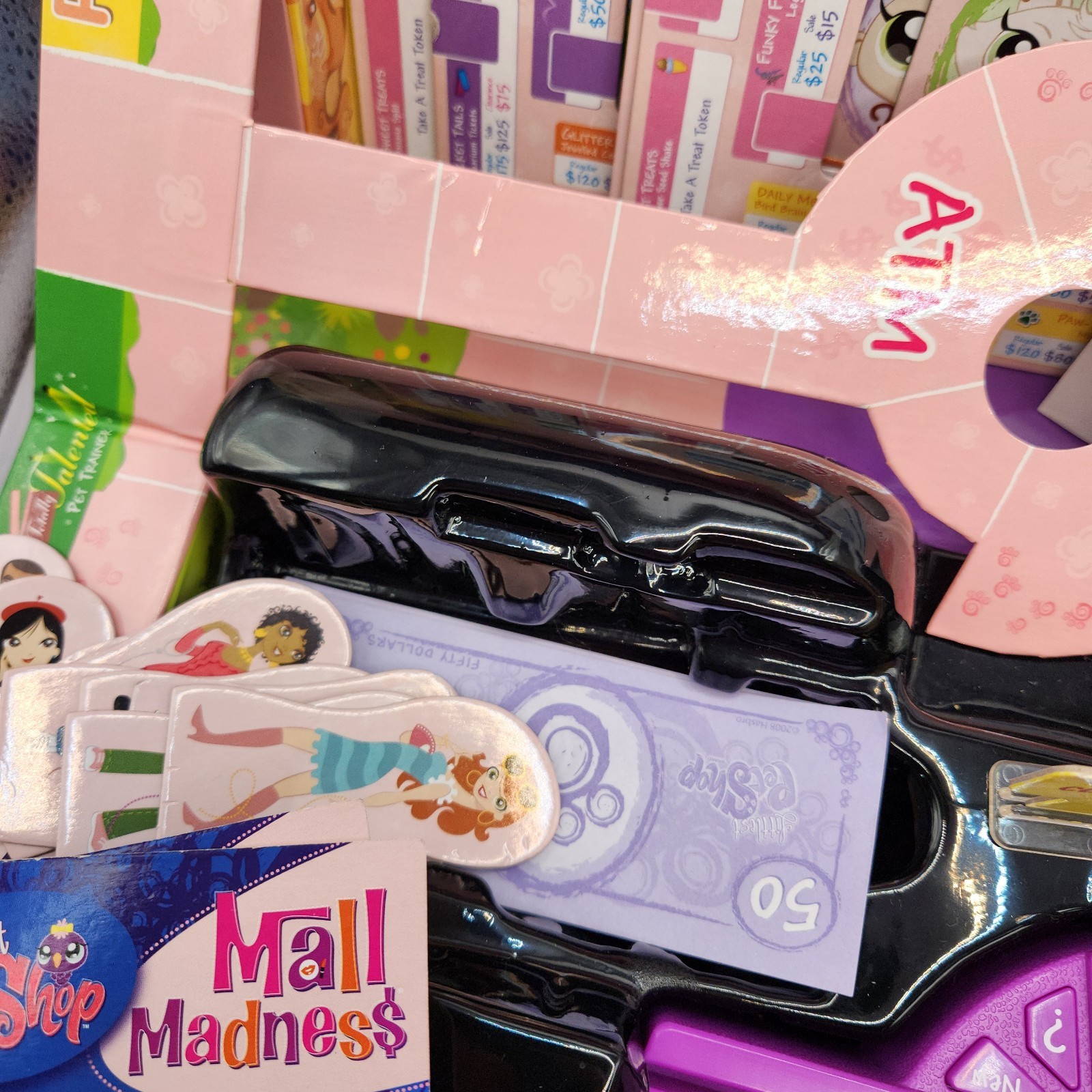 Littlest Pet Shop Mall Madness Game COMPLETE Milton Bradley Animals LPS Shopping