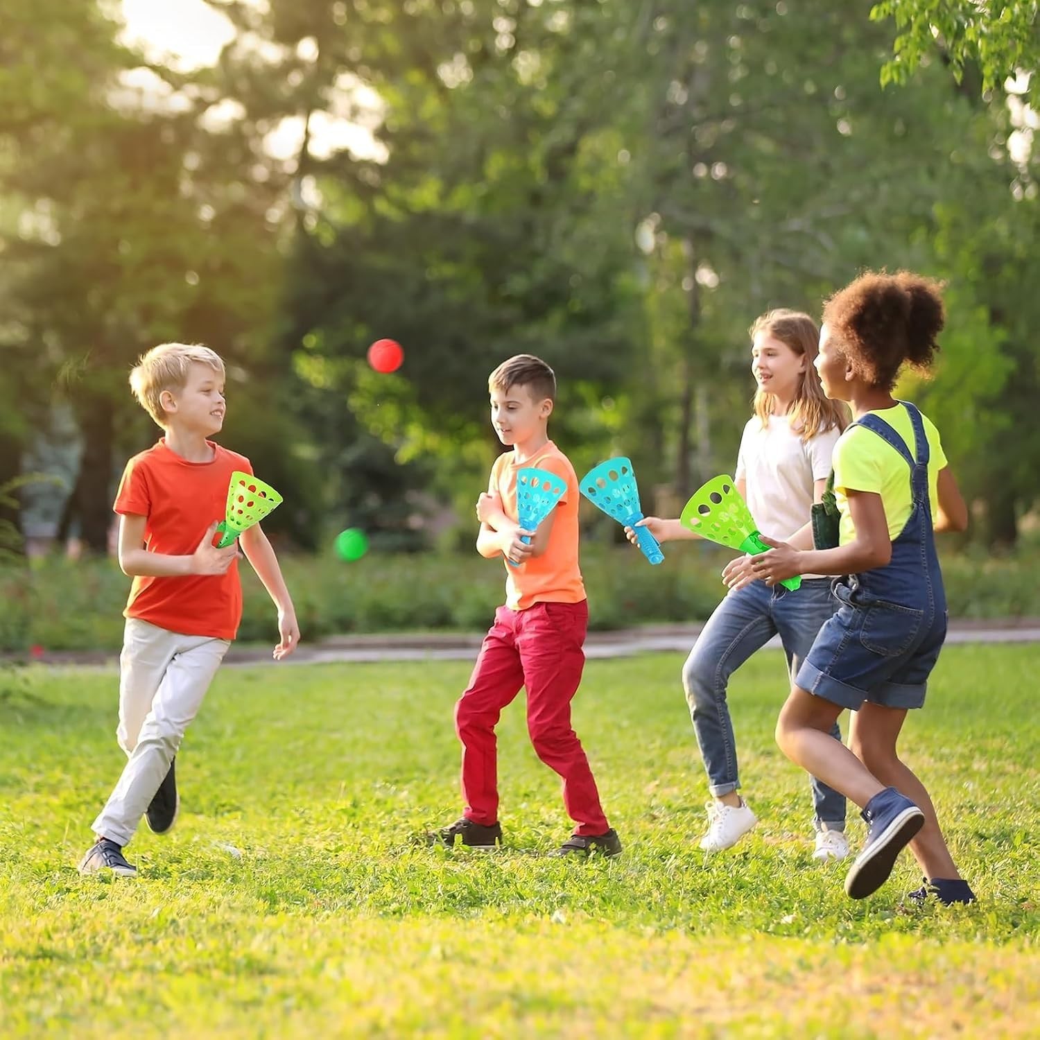 Easter Gift Toss N’ Catch Game – Instant Fun with 4 Launchers & 24 Balls