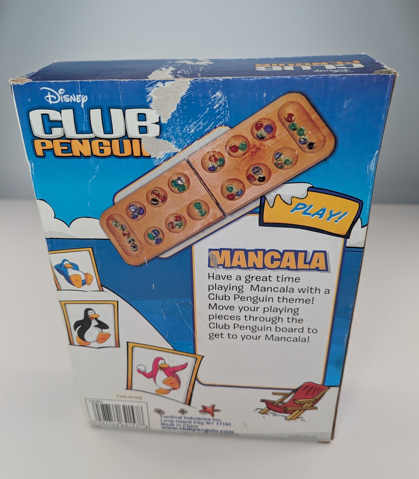 Disney CLUB PENGUIN MANCALA Wooden Board Game 45/48 Clear Stones (INCOMPLETE)