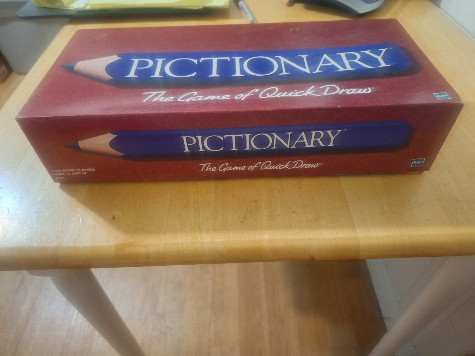 Hasbro Pictionary The Game of Quick Draw Gameplay 1999 04531 Vintage