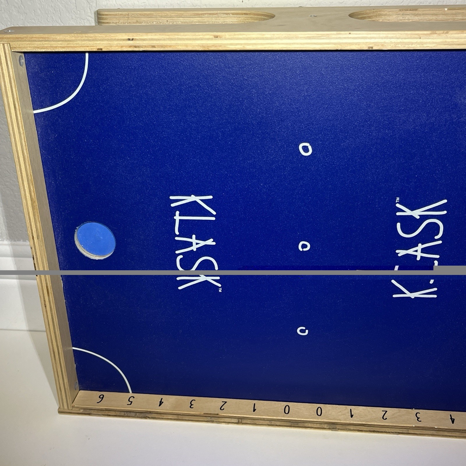 Klask Magnetic Board Game Wooden Skill Game Tabletop Party Game Blue With Box