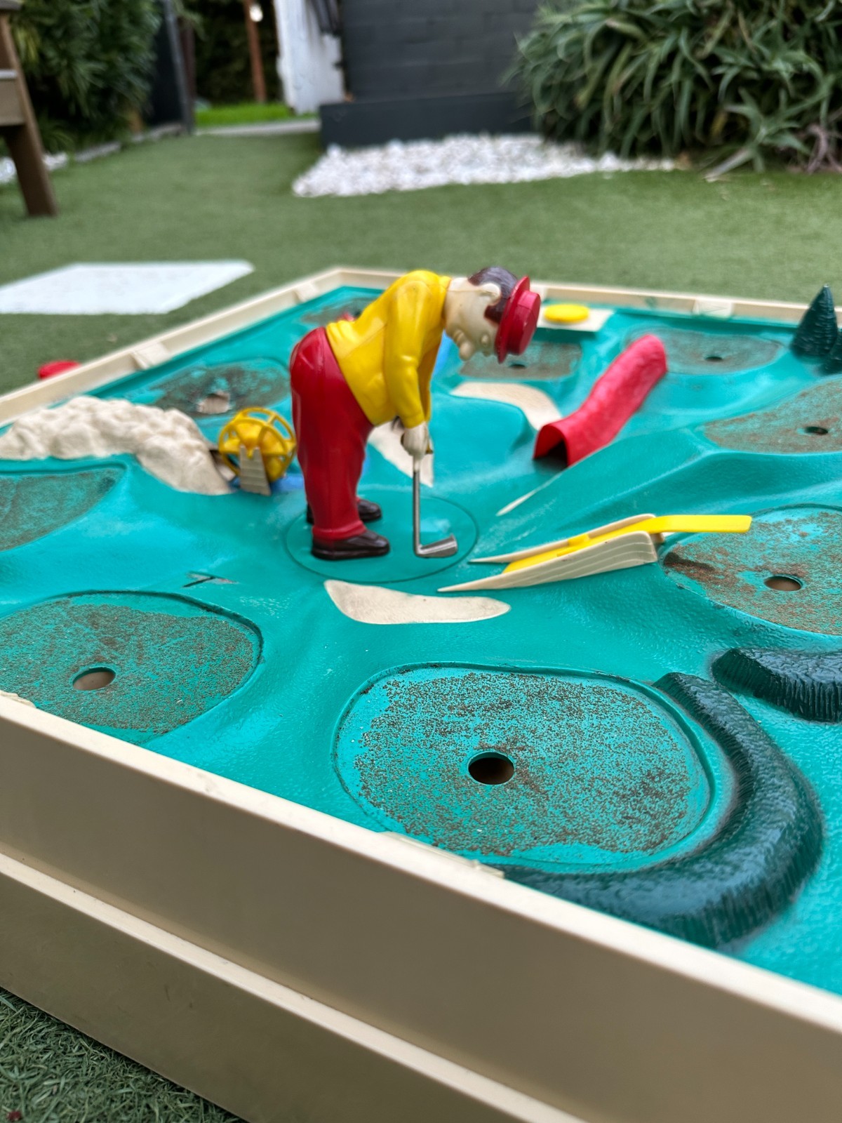 Vtg 1962 Hubley GOLFERINO Tabletop Mini Golf Game 995 Works!
