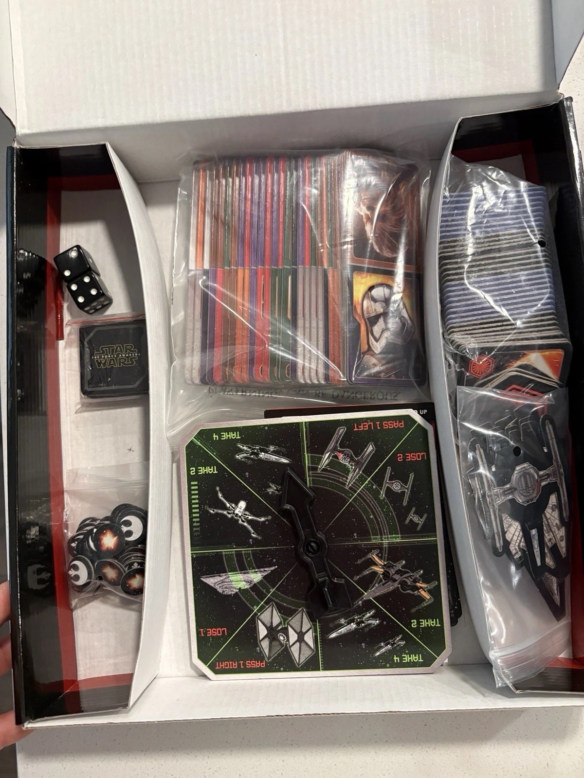Star Wars 6-in-1 Game Collection Wonder Forge Disney The Force Awakens, NEW