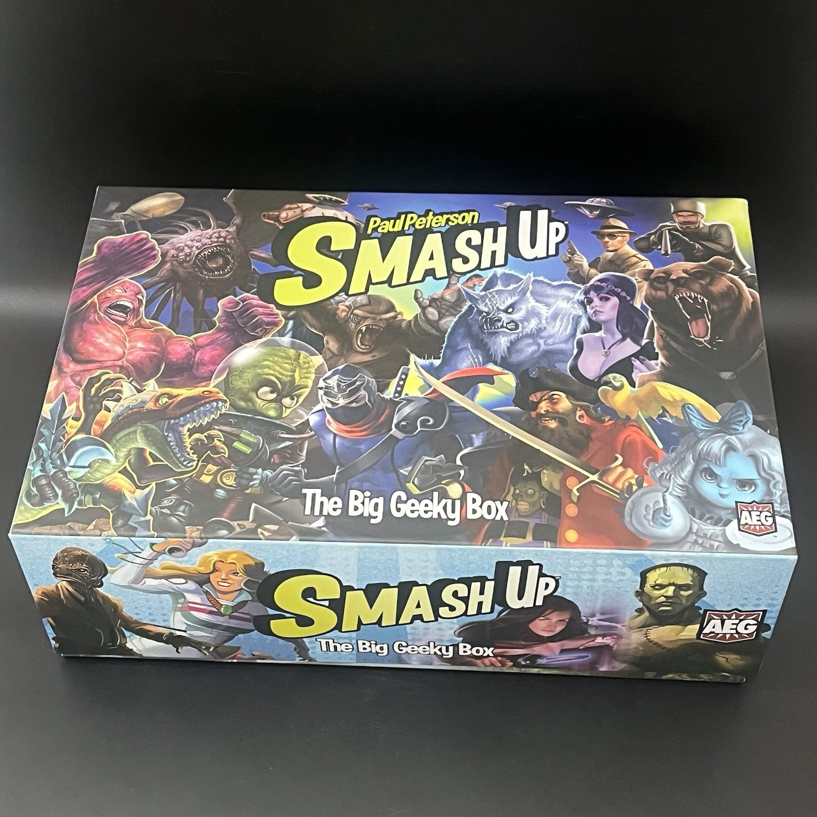 Smash Up The Big Geeky Box, Includes Core Set & 3 Expansions