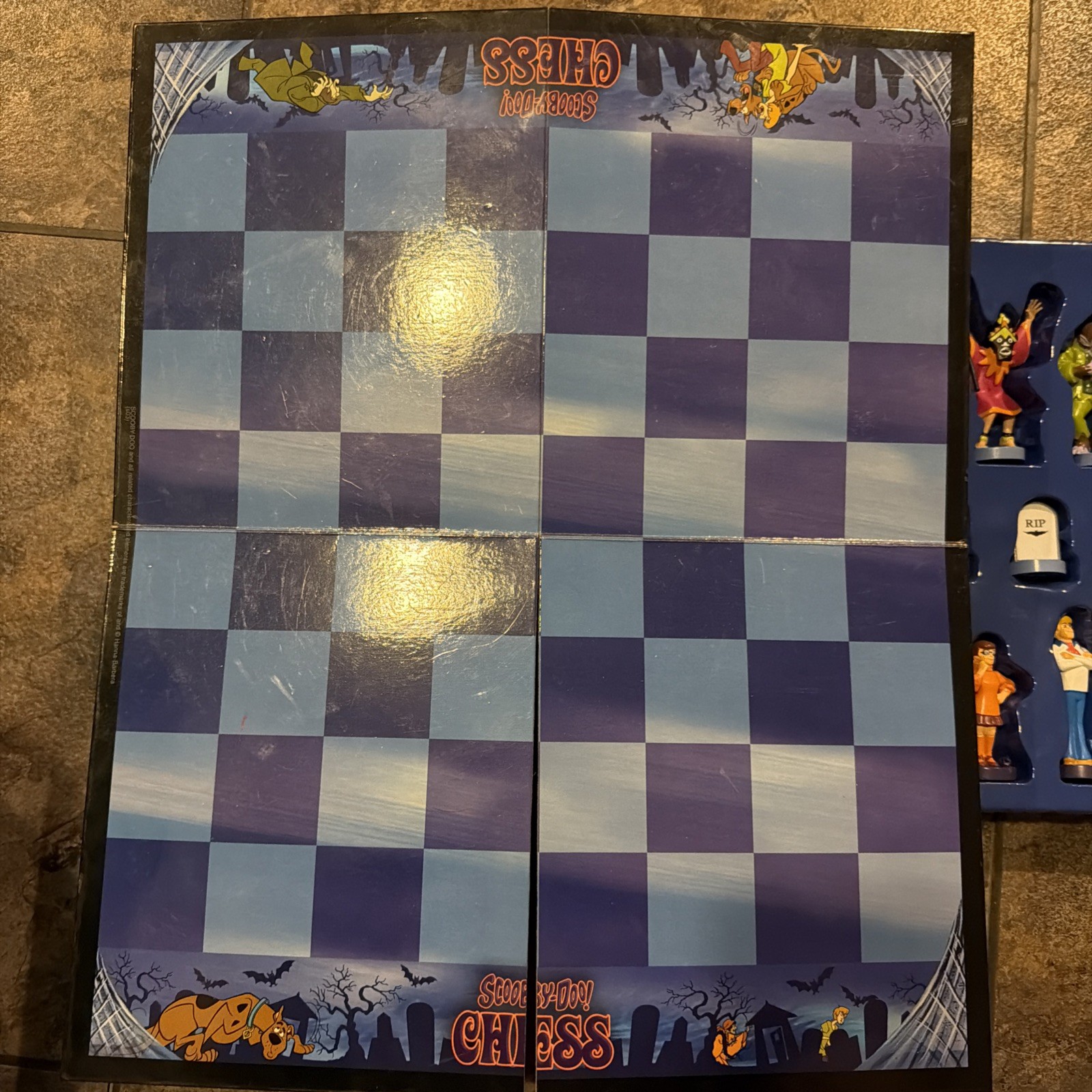 Scooby-Doo Chess Set Board Game 32pc., Cartoon Network, No Instructions