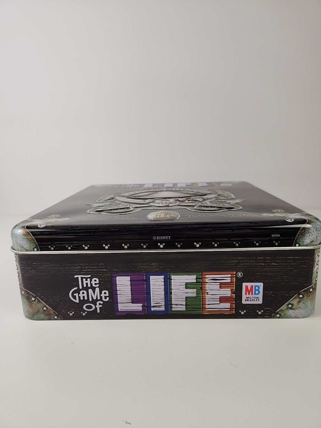 Disney Pirates of the Caribbean The Game of Life Collector Edition Tin