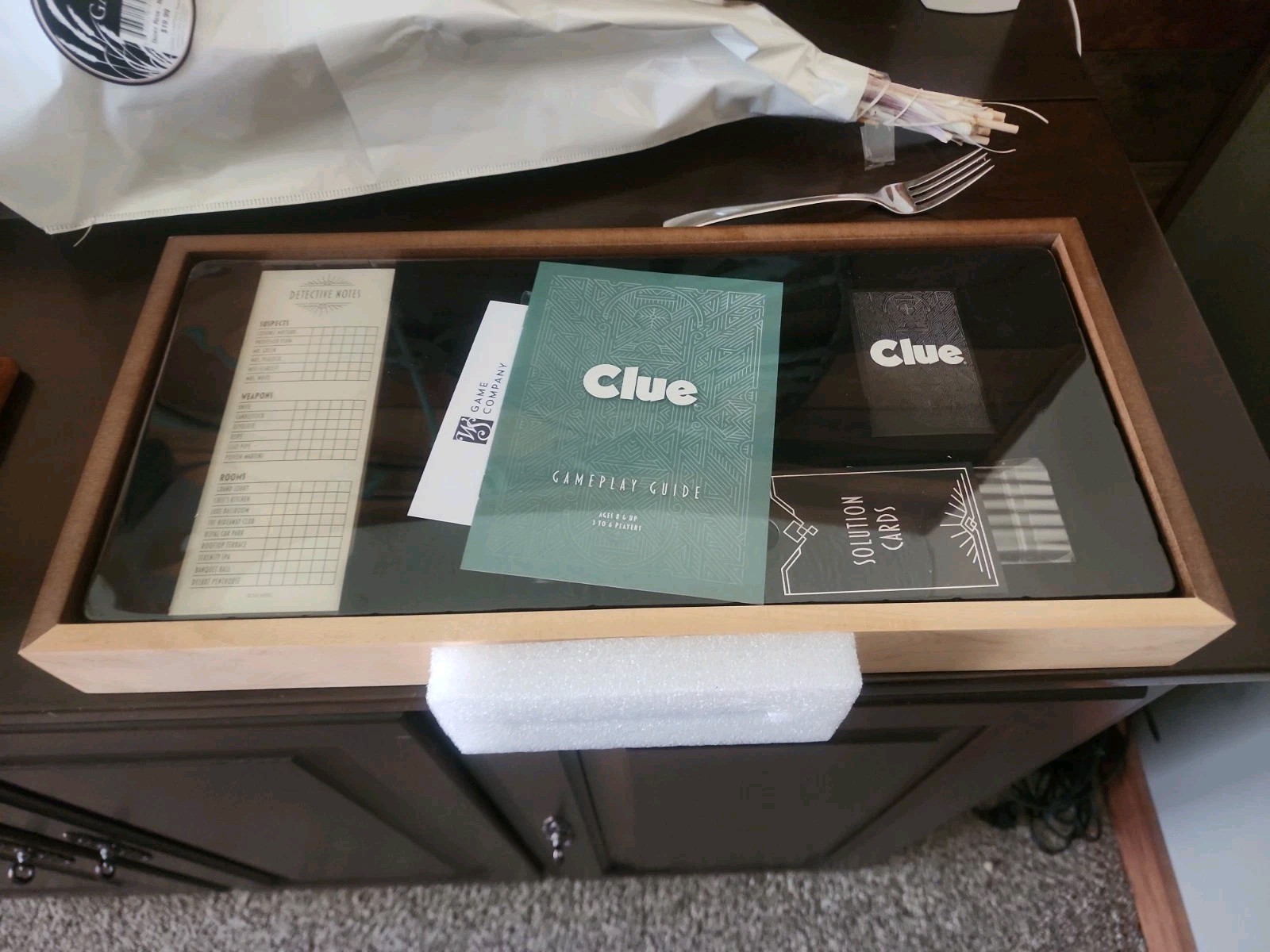 Large 20″ X 20″ Clue Board Game Luxe Edition Solid Maple Wood Cabinet – New