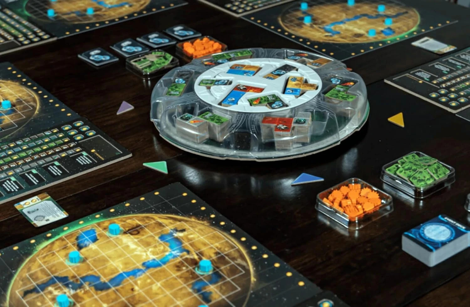 Planet Unknown Board Game 1 to 6 Players NEW in Shrink