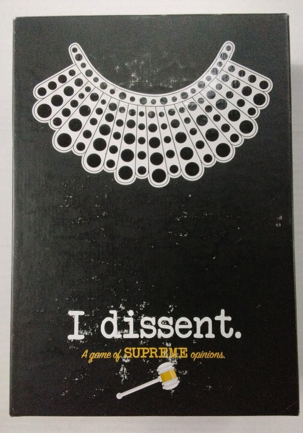 “I Dissent” A Game of Supreme Opinions Social Debate Game by Buffalo Games
