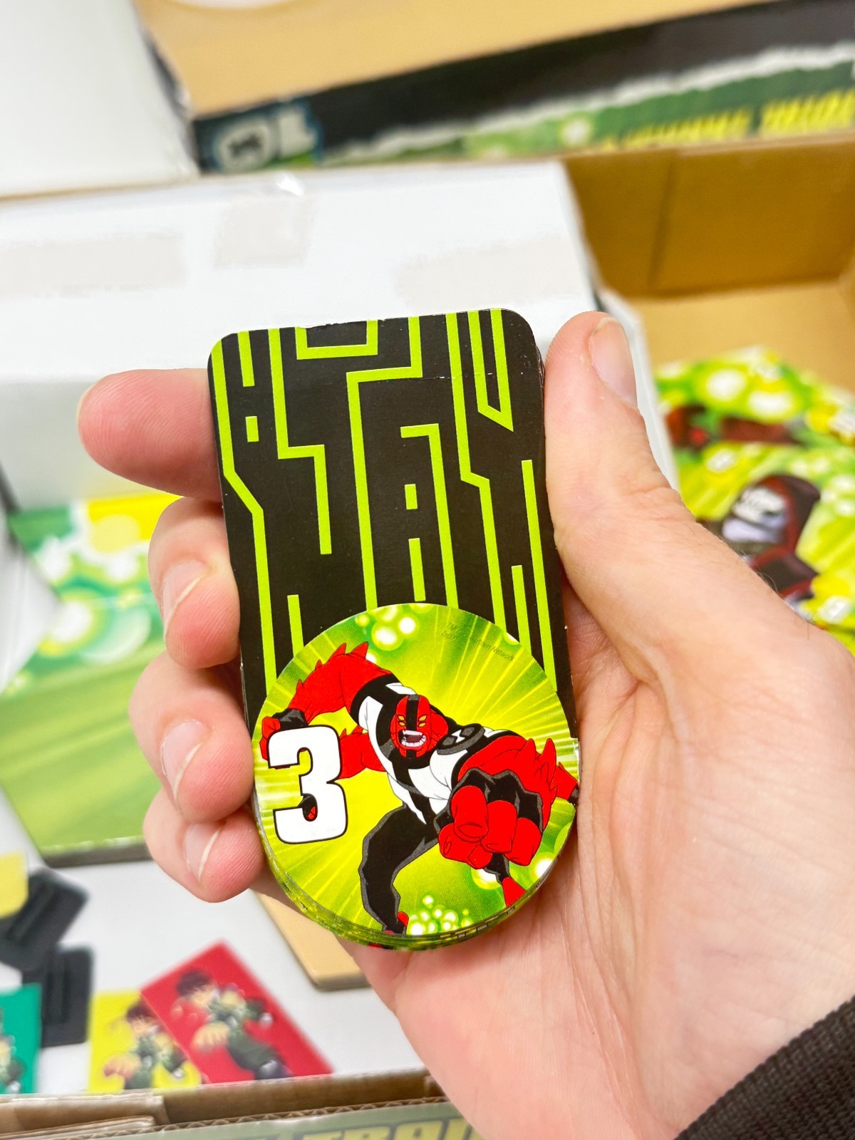 Ben 10 Total Transformation Board Game Cartoon Network Omnitrix Spinner