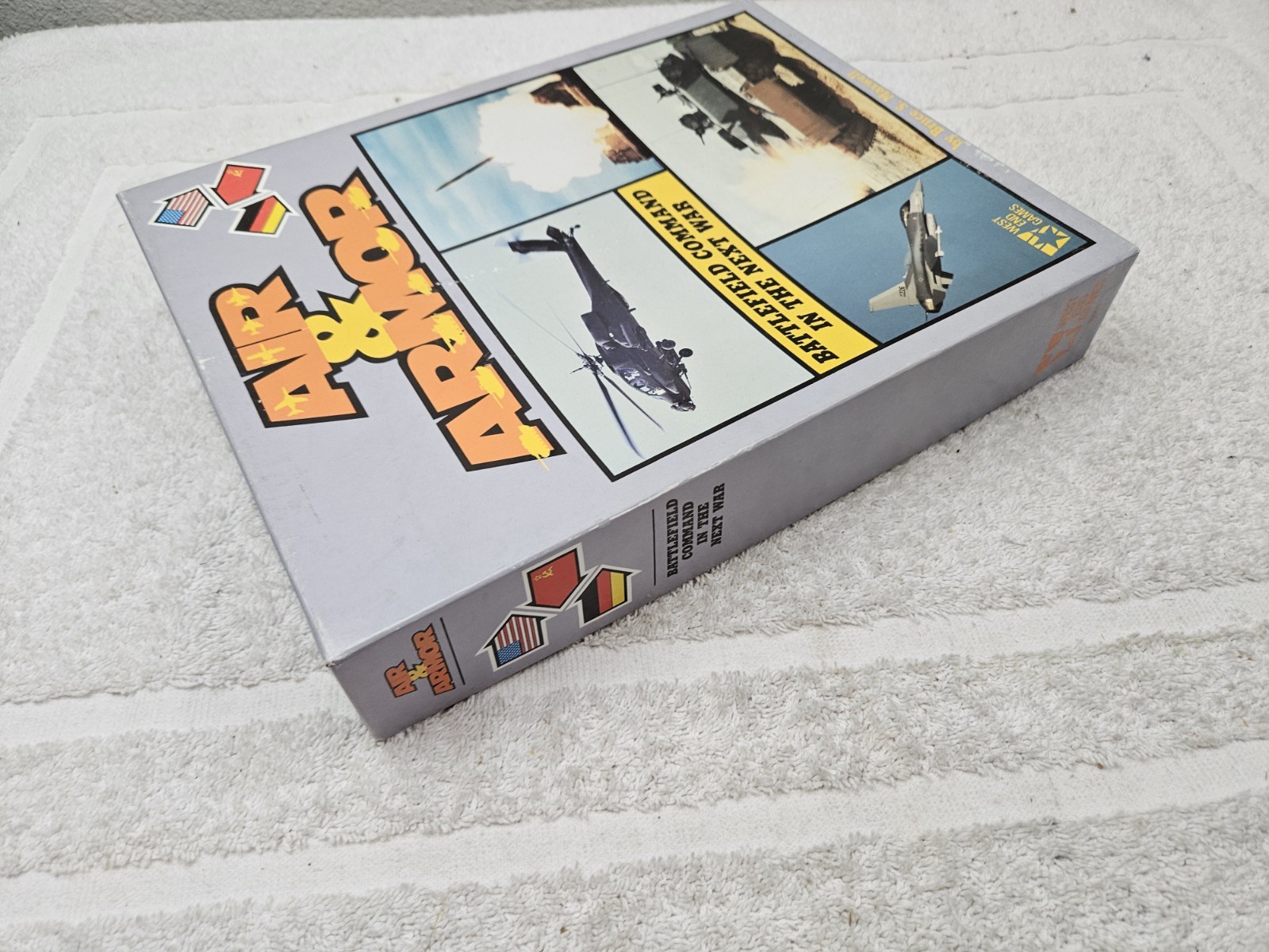 WEST END GAMES AIR & ARMOR 1986 VINTAGE PARTIALLY UNPUNCHED