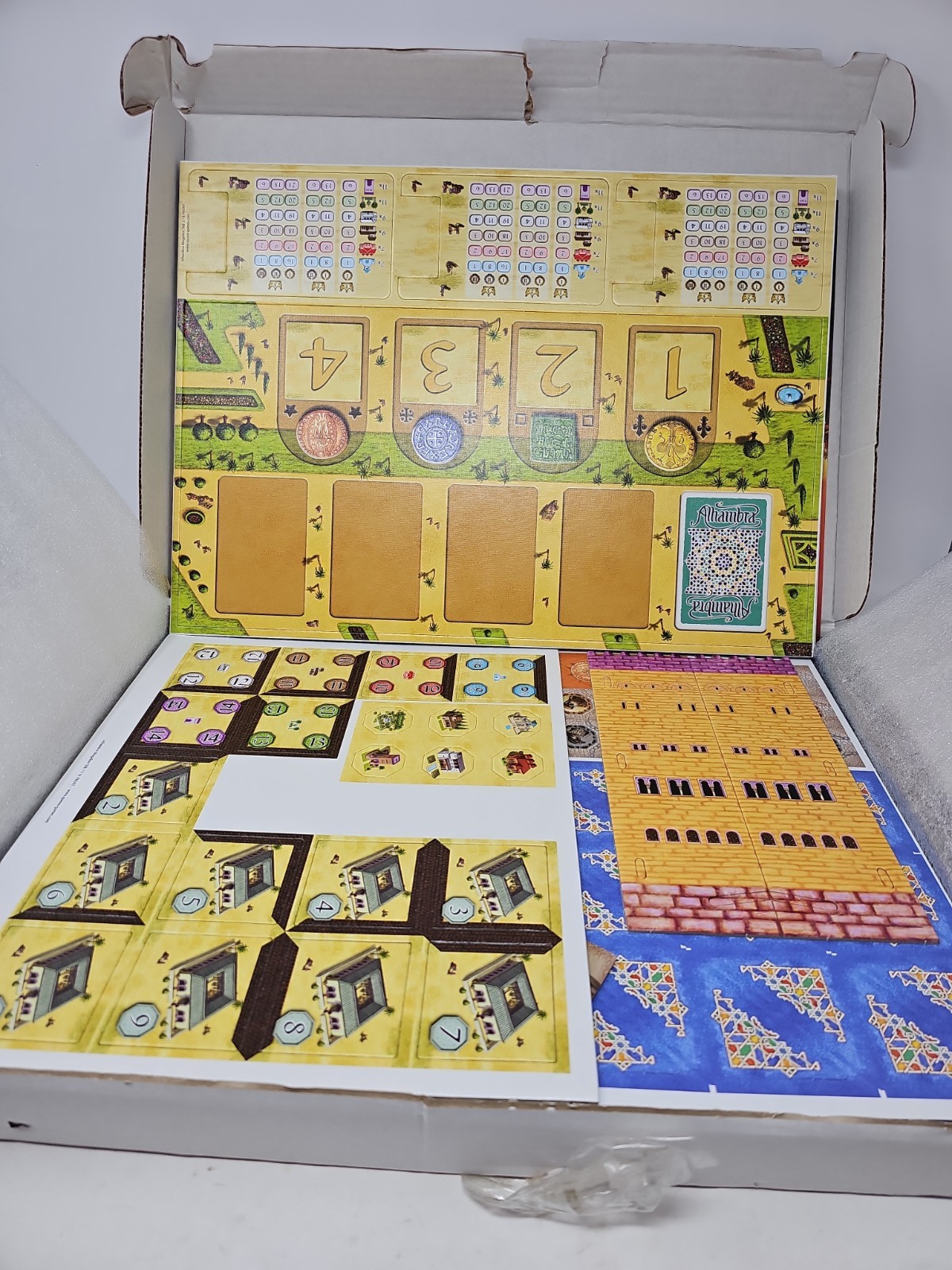 Queen Games Alhambra Limited Designers Edition Mega Box