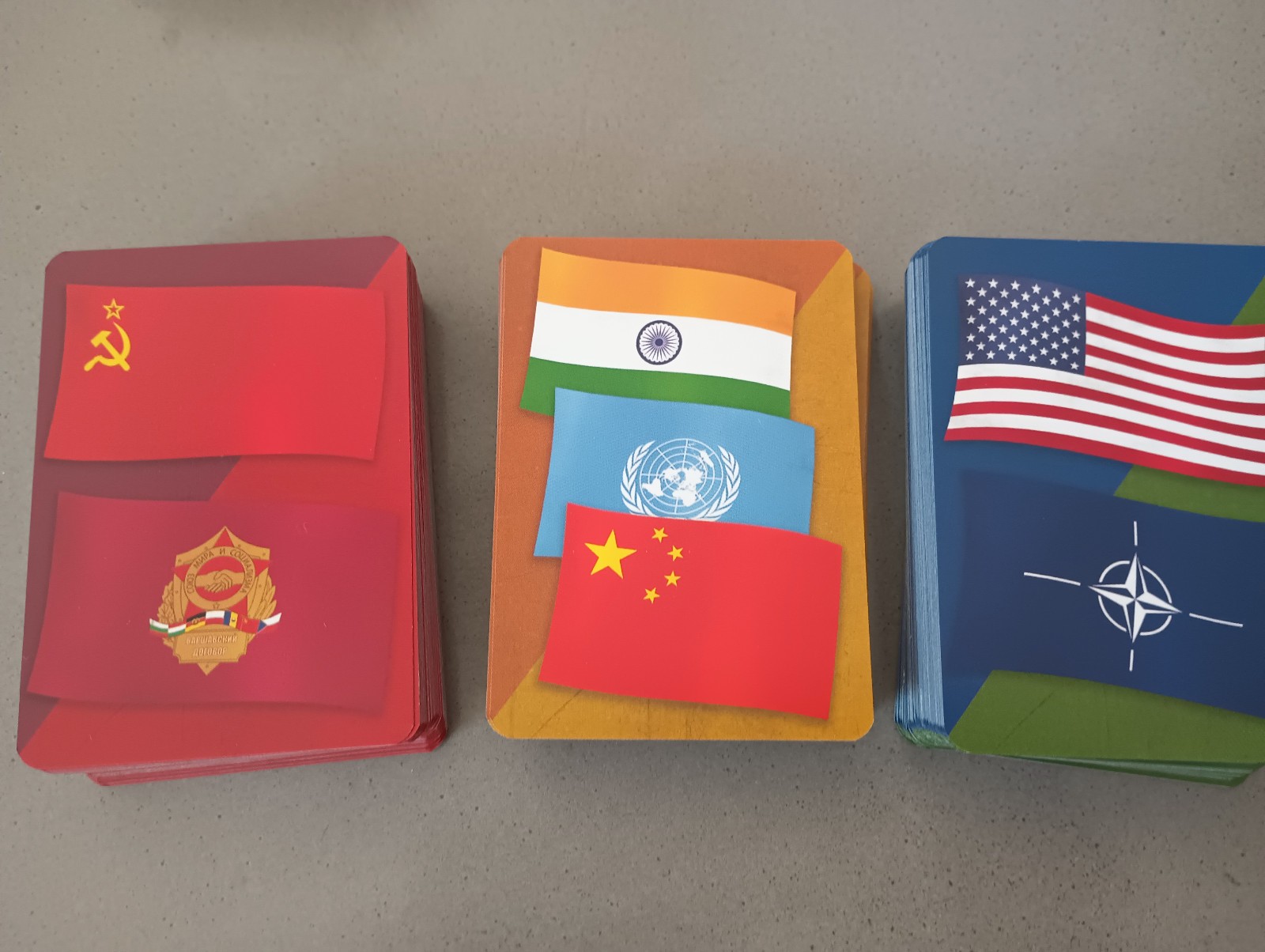 Quartermaster General: The Cold War + Bonus Defcon War Games – Used