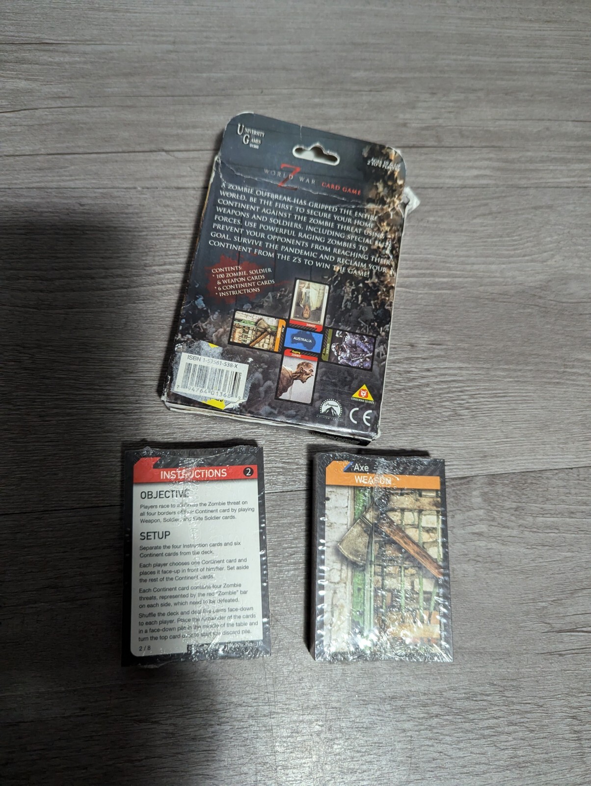 World War Z 2014 Movie Card Game Survive the Deadly Zombie Pandemic Board