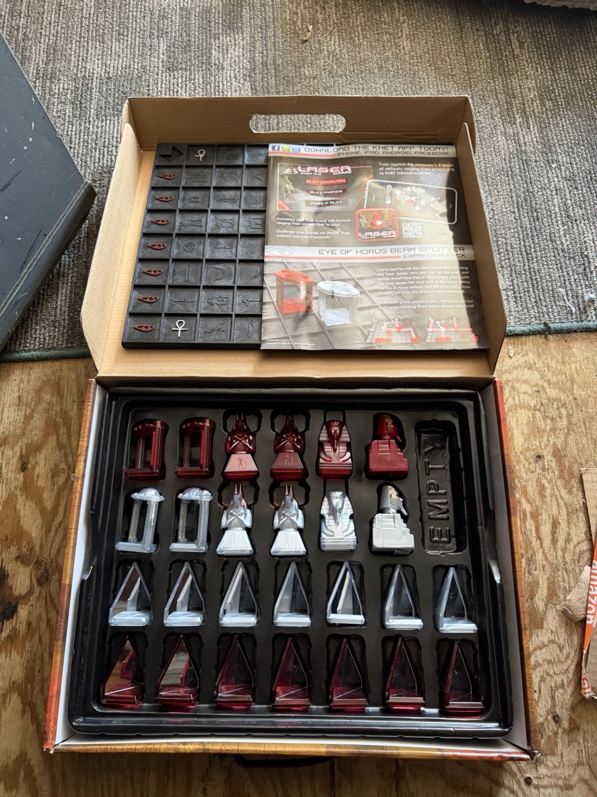 Laser Khet 2.0 Board Game Mensa Select ThinkFun Complete Read