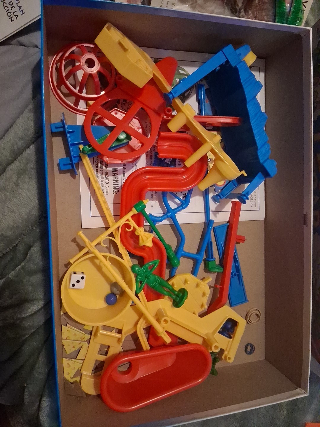 2005 Mouse Trap Game by Milton Bradley Complete