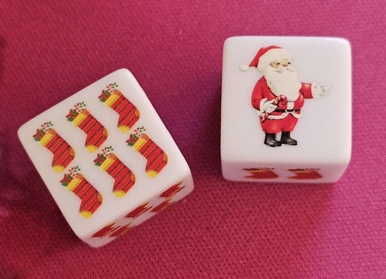 Mahjong Christmas Holiday Travel Set NEW with Racks and Bag