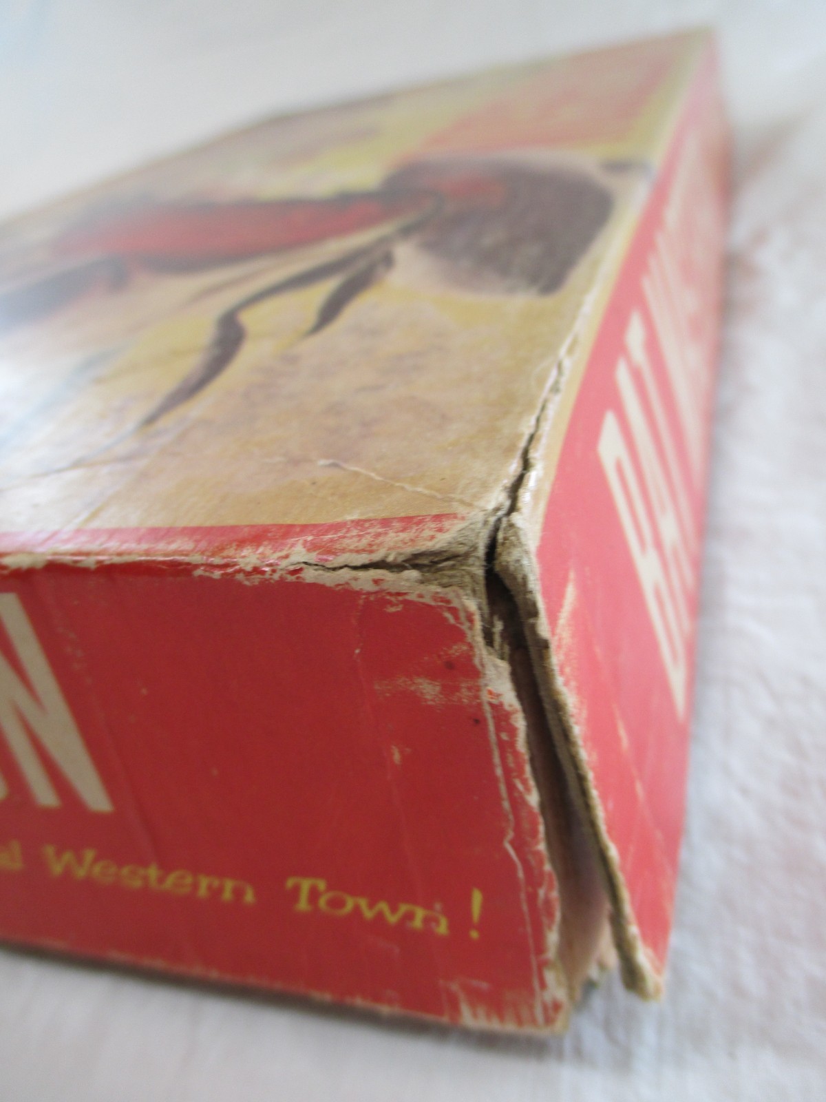Vtg. BAT MASTERSON WESTERN BOARD GAME BY LOWELL 1958. May be Incomplete.