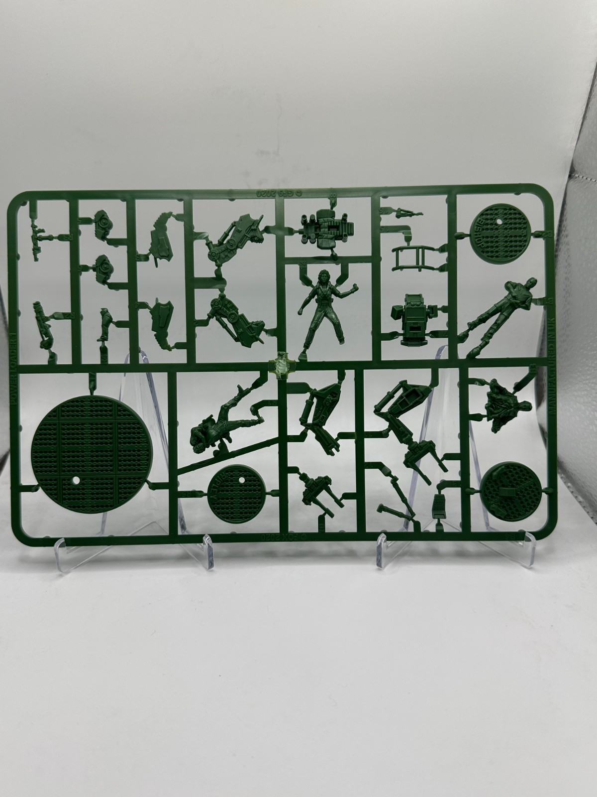 Gale Force 9 Aliens 06 Sulaco Survivors Tabletop Miniature Sprue Unpainted Uncut