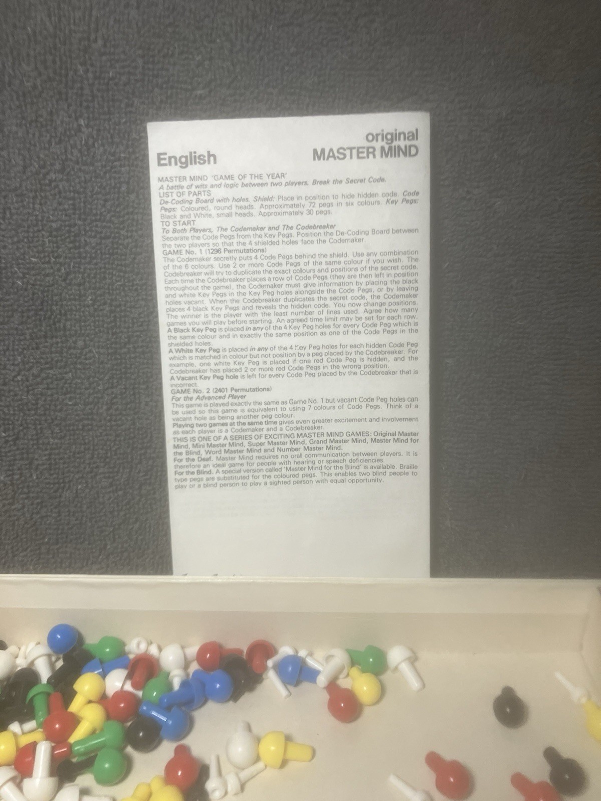 ORIGINAL MASTERMIND GAME INVICTA GAMES 1976