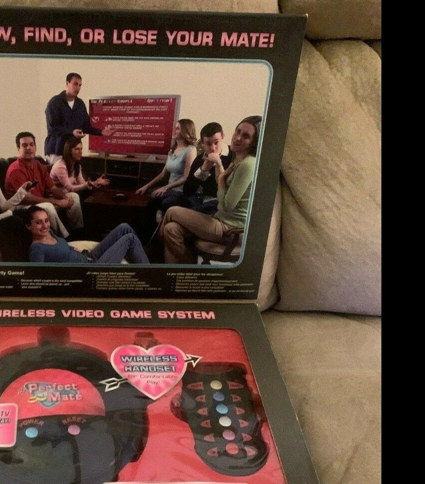 The Perfect Mate Wireless Video Game TV Plug In NEW In Box 2005 Up To 8 Players