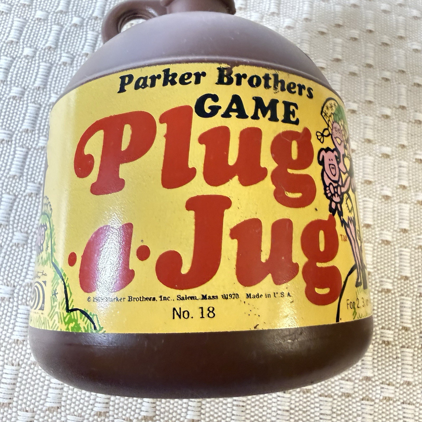 VINTAGE 1969 Parker Brothers PLUG-A-JUG Game WHISKEY JUG with CORK USA Family