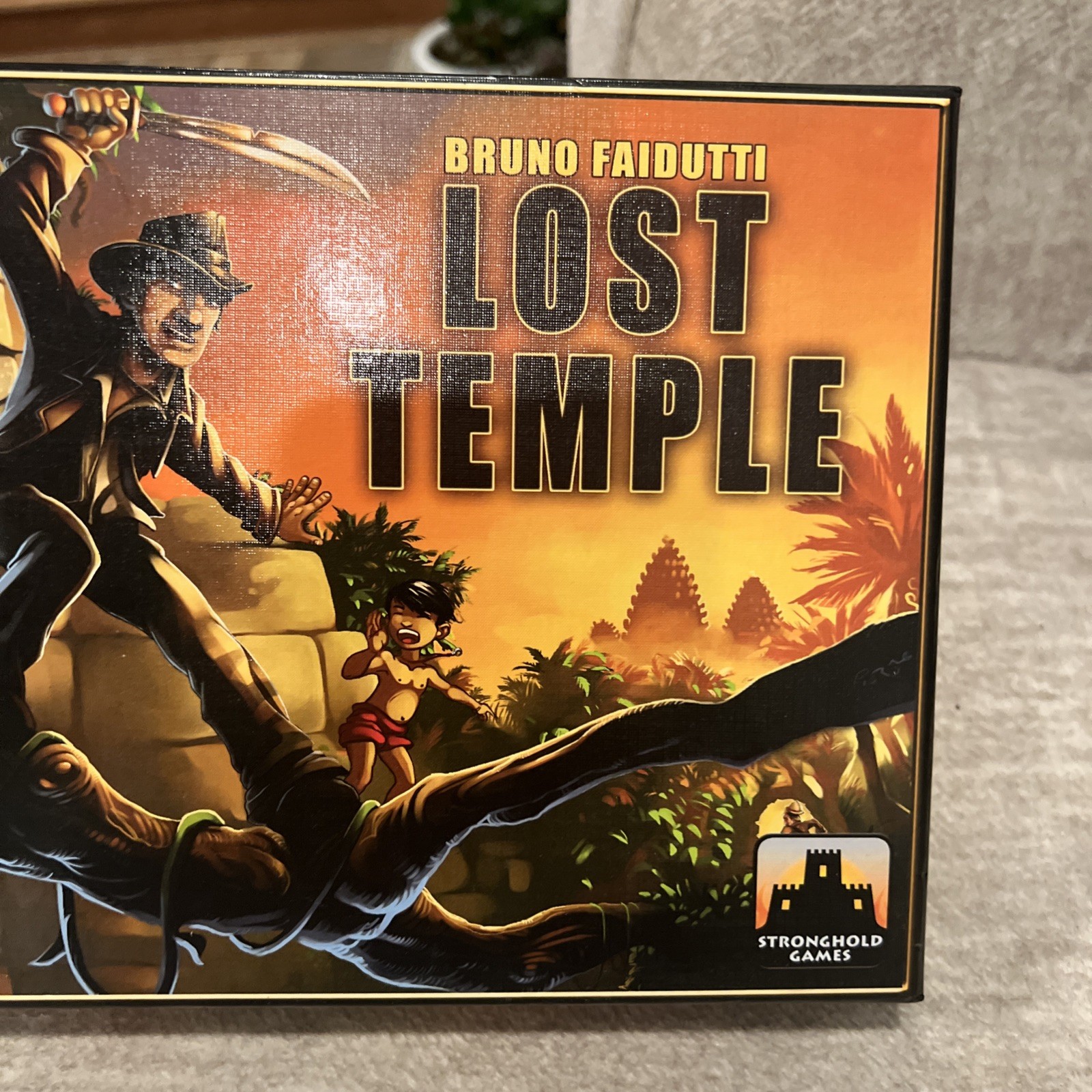 Lost Temple board game excellent condition Ages10+2-8Players By Stronghold Games